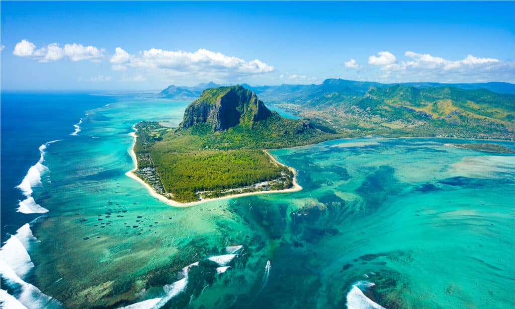 Islands in the Indian Ocean - Mauritius island 