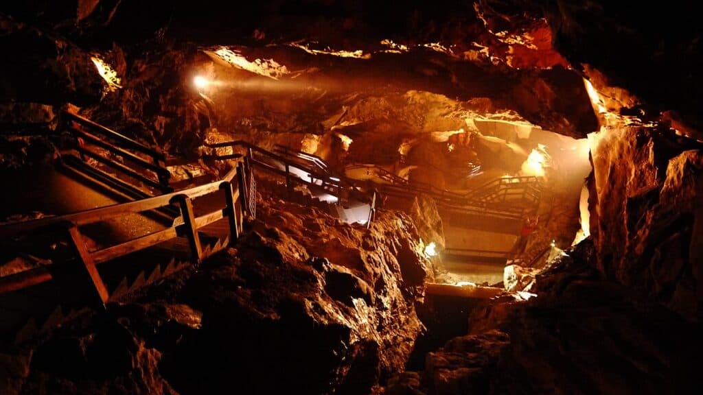1653788558 313 The 10 Deepest Caves in the World More than a - August 9, 2022