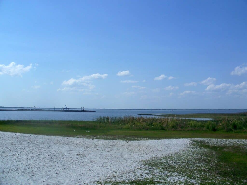 1653854576 536 The 12 Biggest Lakes in Florida - June 10, 2023
