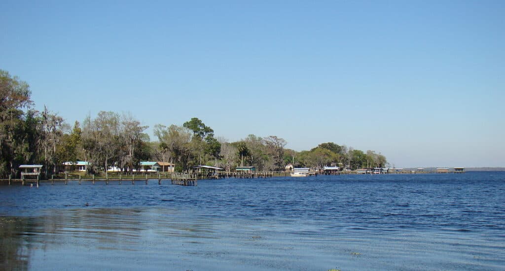 Lake Crescent Florida