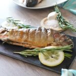 Trota alla griglia: la ricetta del secondo piatto di pesce perfetto per l’estate